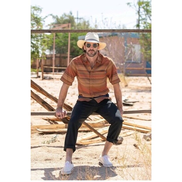 Kavu Shirt Adult XL Gray Striped Short Sleeve Button Up - Picture 1 of 2